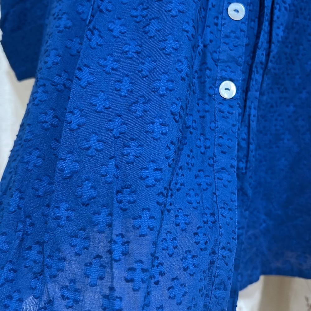 Blue Button-Up tunic top - Picture 3 of 3